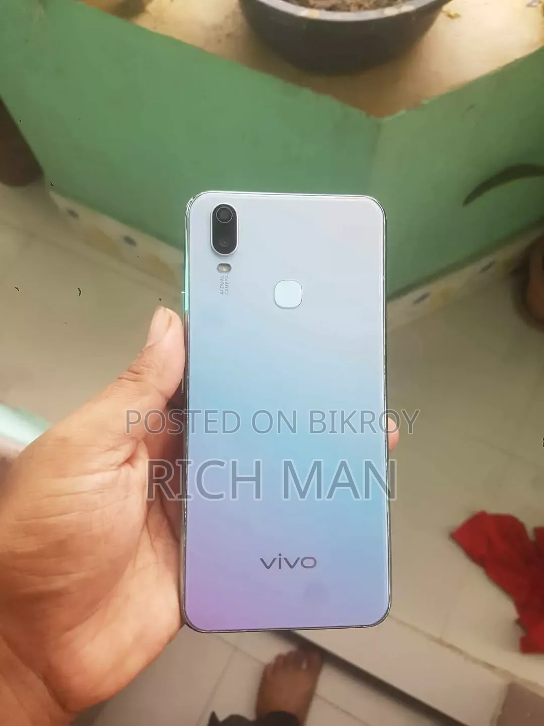 Vivo Y11 32 GB Blue