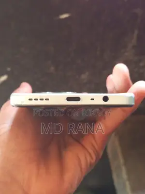 Realme 128 GB Blue