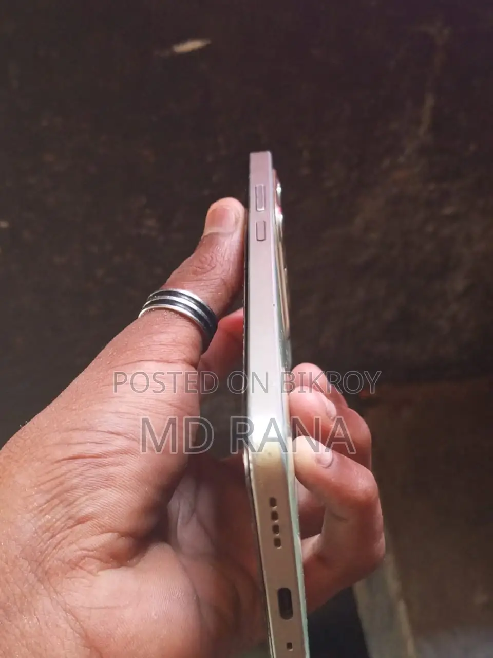 Realme 128 GB Blue
