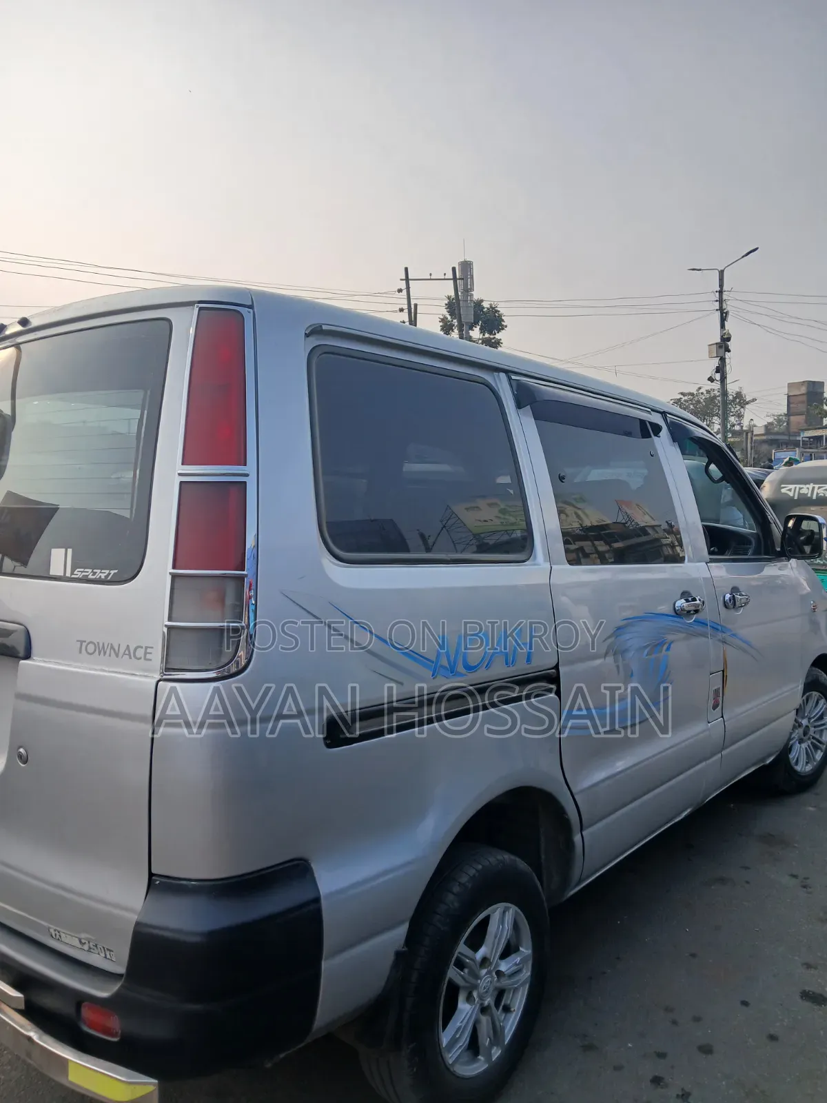 Toyota Noah 2005 Silver