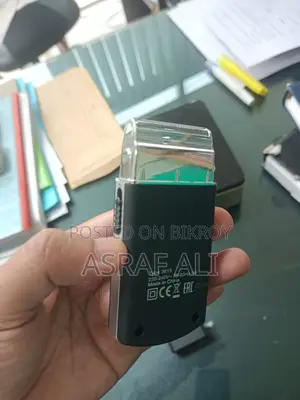 ওয়াল ট্রাভেল শেভার