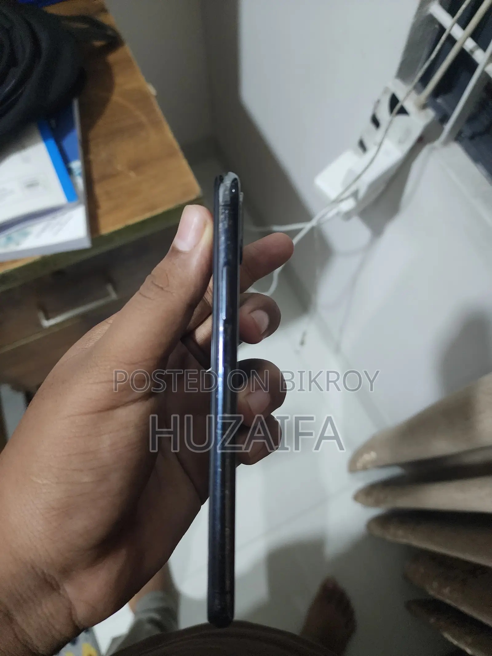অ্যাপল আইফোন এক্স ২৫৬ জিবি ব্ল্যাক
