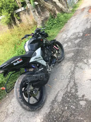 TVS Apache RTR 160 4V 2021 Black