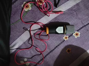 এক পিস মাইক