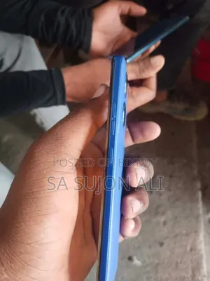 Motorola Moto G85 128 GB Blue