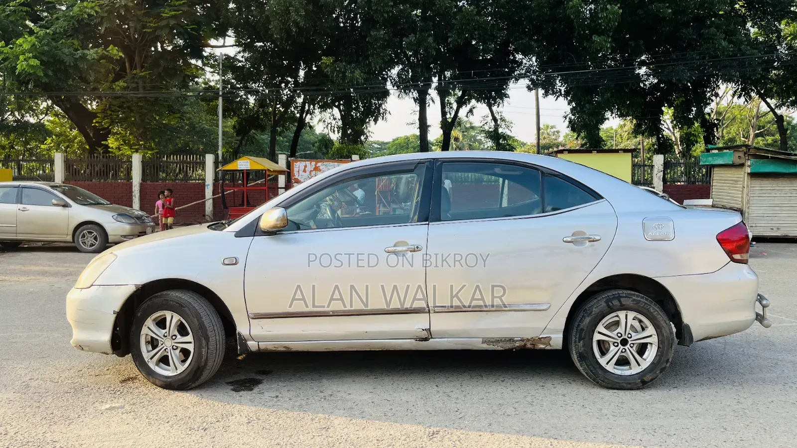 টয়োটা অ্যালিয়ন ২০০৪ সিলভার