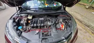 Honda Vezel 1.5 2WD 2015 Maroon