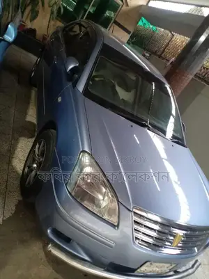 টয়োটা প্রিমিও ২০০৩ নীল