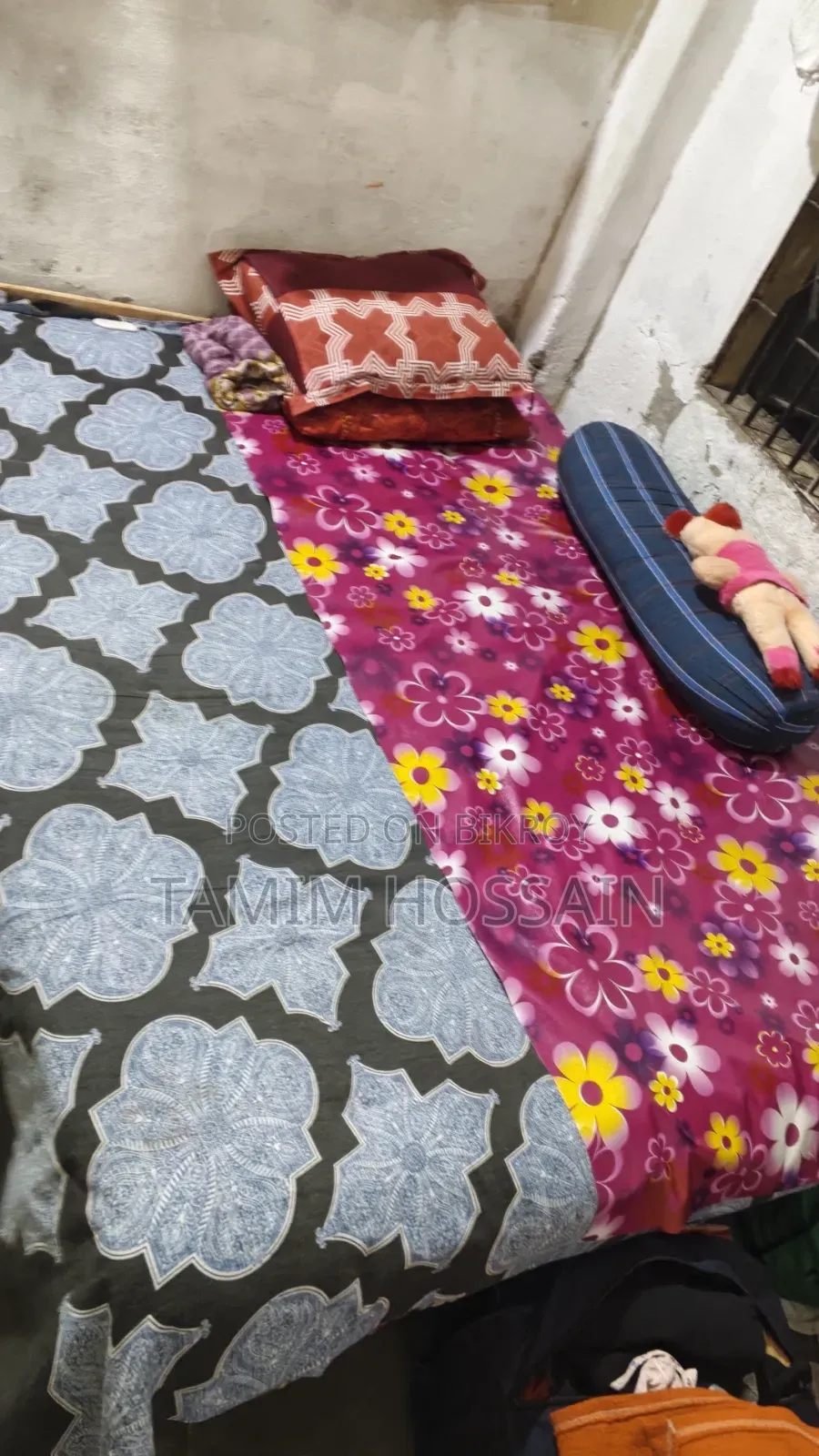 পাঁচ ফুট বাই ছয় ফিট ডাবল বেড চৌকি