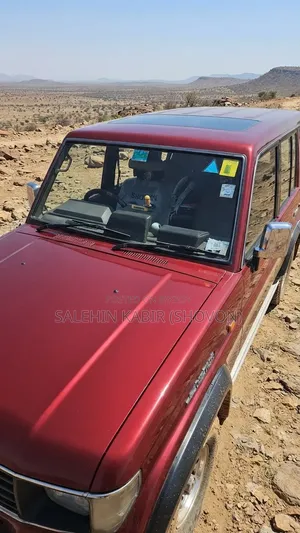 Toyota Land Cruiser 1996 Red