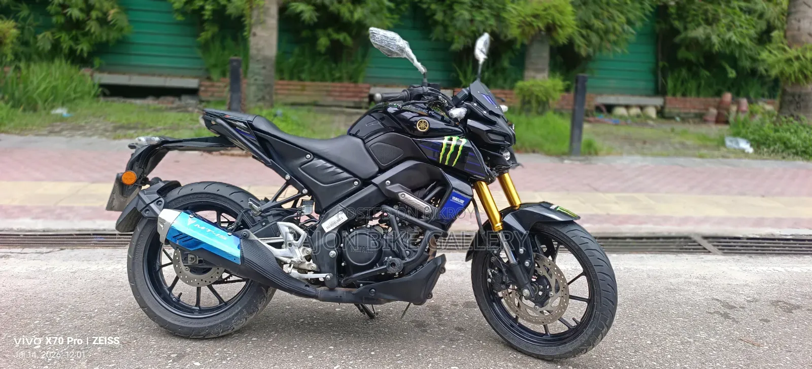 New Yamaha 2025 Black