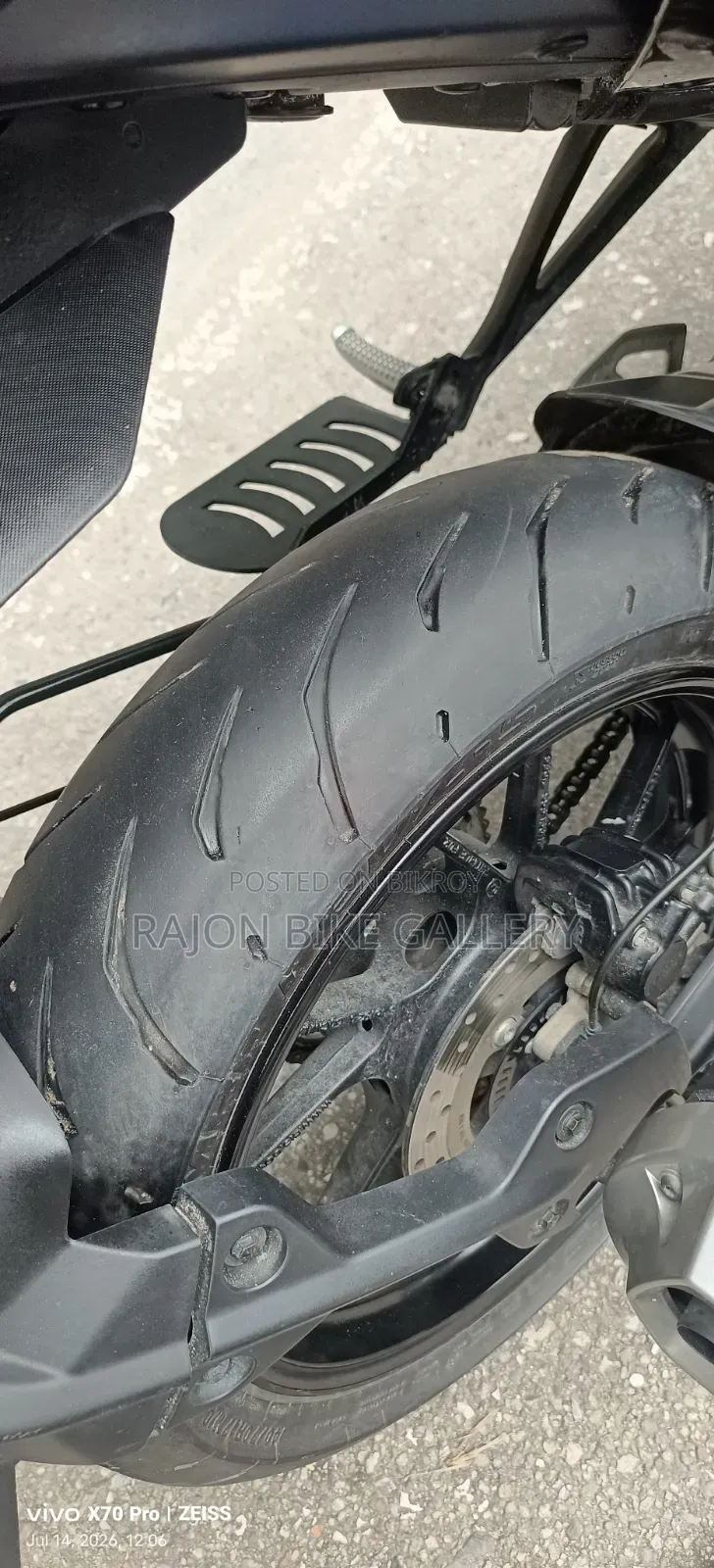 New Yamaha 2025 Black