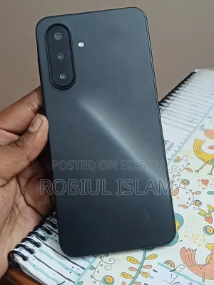 স্যামসাং গ্যালাক্সি এ১৭ ১২৮ জিবি ব্ল্যাক