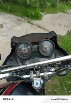 বাজাজ ডিসকভার ১০০ ২০১৩ কালো