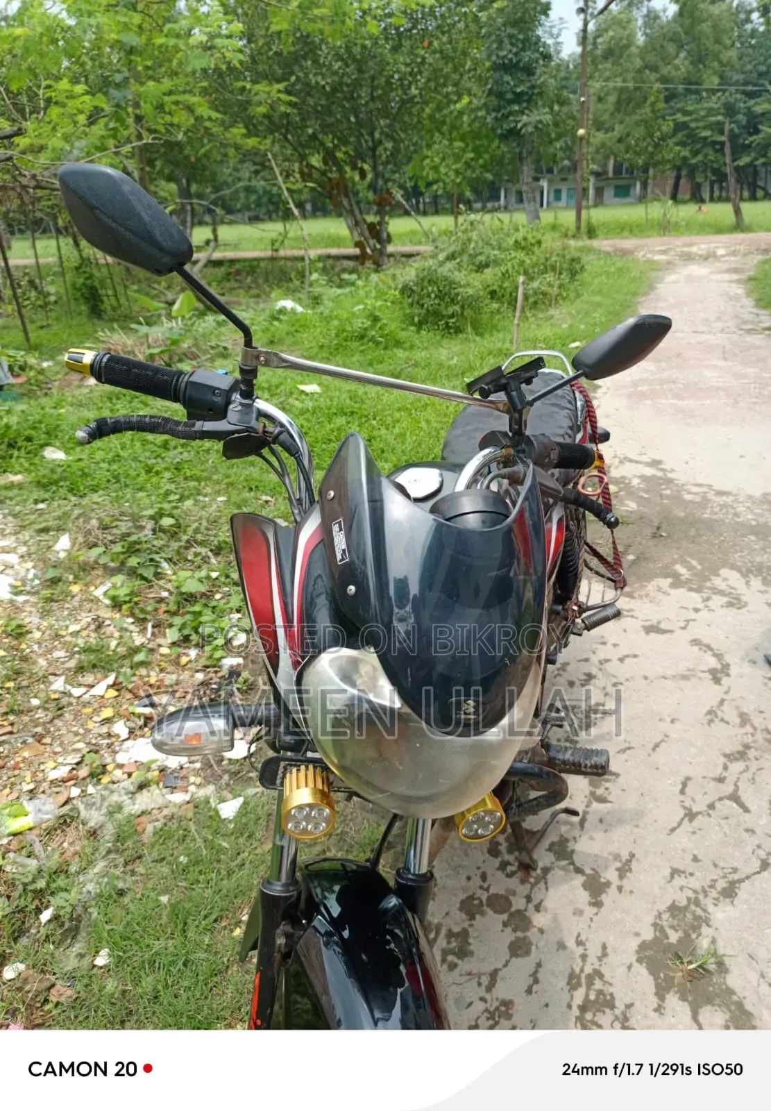 বাজাজ ডিসকভার ১০০ ২০১৩ কালো