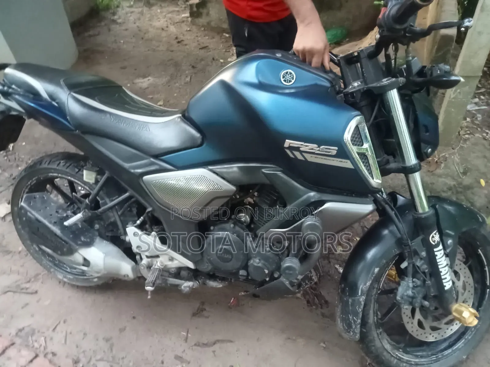 Yamaha FZ 2018 Blue