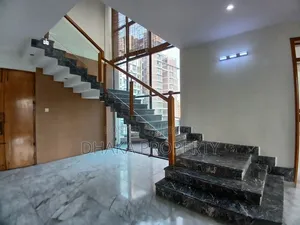 4-bedroom Apartment in Gulshan for rent