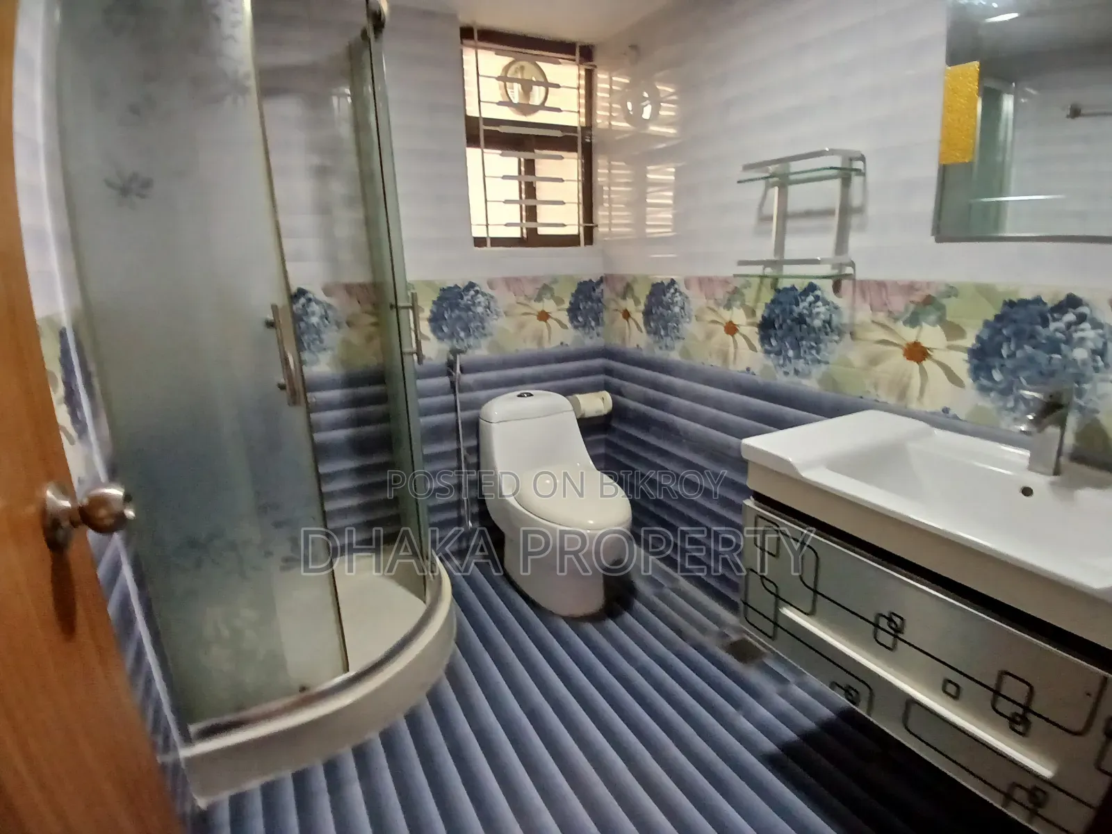 4-bedroom Apartment in Gulshan for rent