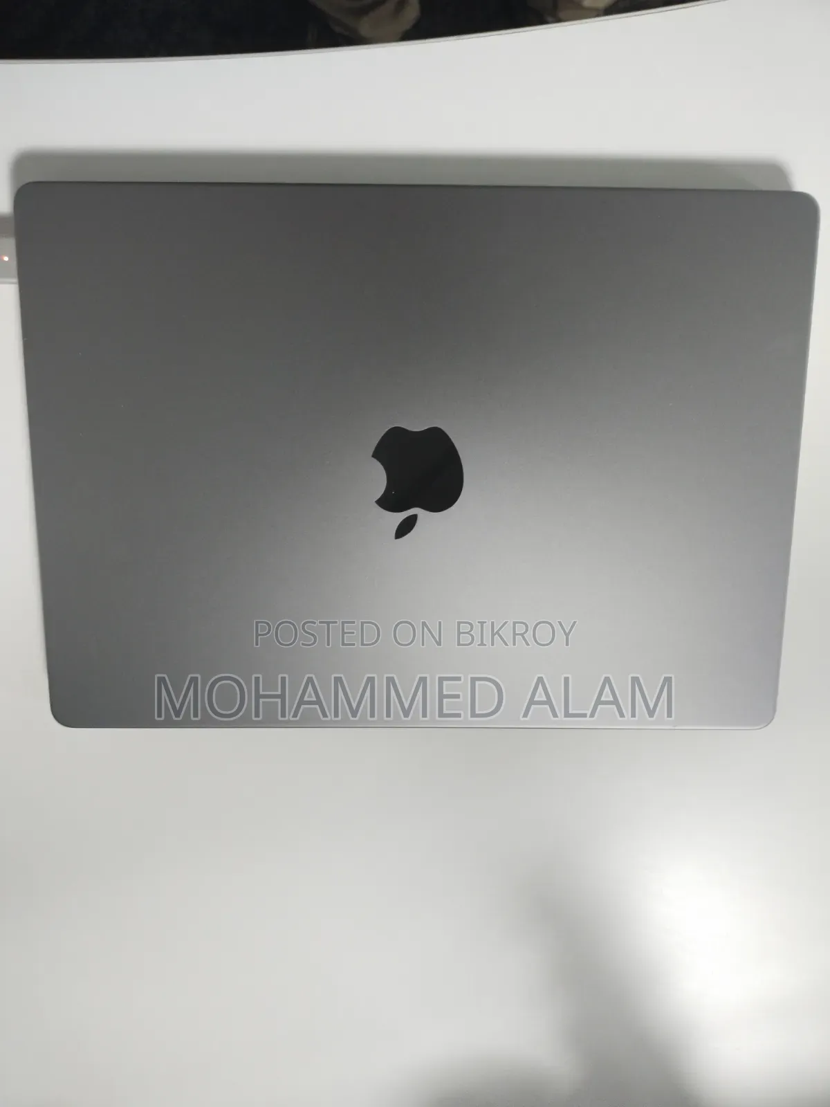 New Laptop Apple MacBook Pro 2021 M1 16GB Apple M1 Pro SSD 512GB