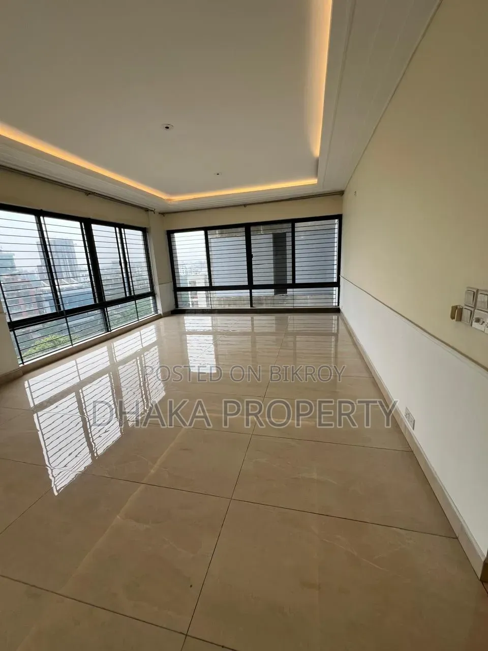 4-bedroom Apartment in Gulshan for rent