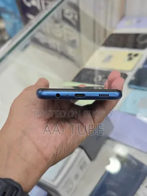 স্যামসাং গ্যালাক্সি এ১২ ৬৪ জিবি ব্লু