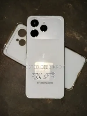 টেকনো স্পার্ক ৪০ ১২৮ জিবি হোয়াইট