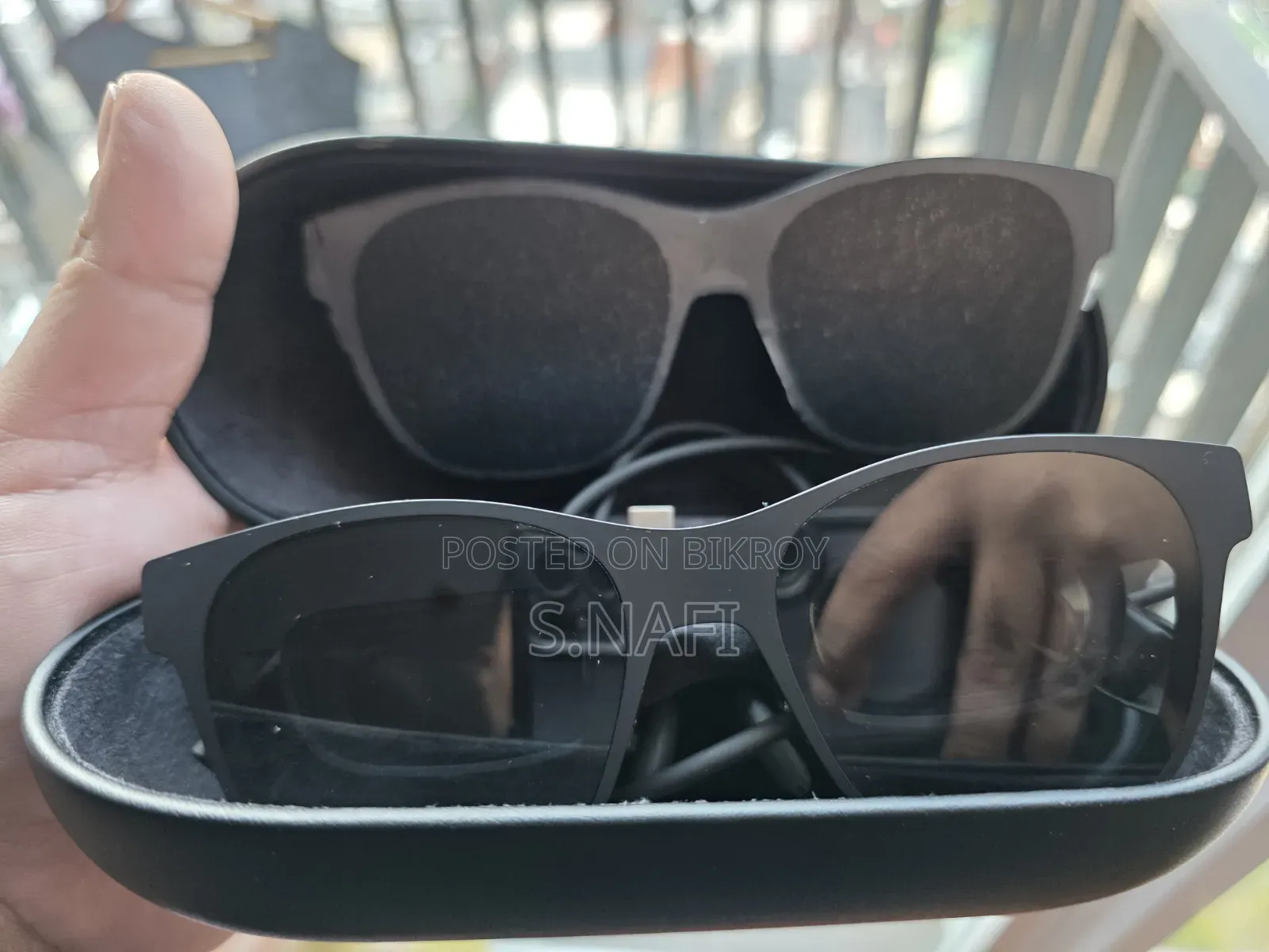 The Xreal Glass Air 2 Pro Beam Pro 3d Android Phone Package. From Uk