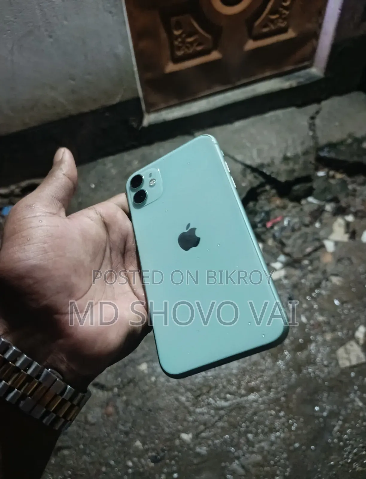 New Apple iPhone 11 128 GB Purple