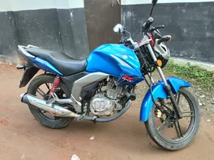 সুজুকি জিএসএক্স ১২৫ ২০২১ ব্লু