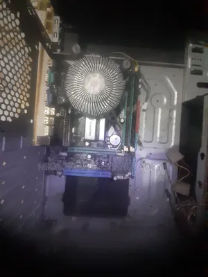Gigabyte Motherboard 32GB RAM Active Desktop PC (Full Desktop PC)