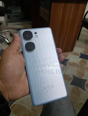 iQOO 256 GB Blue