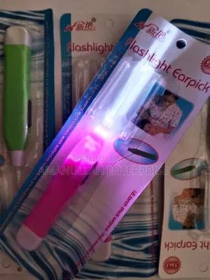 LED Flashlight Earpick | Safe & Illuminated Earwax Removal Tool.