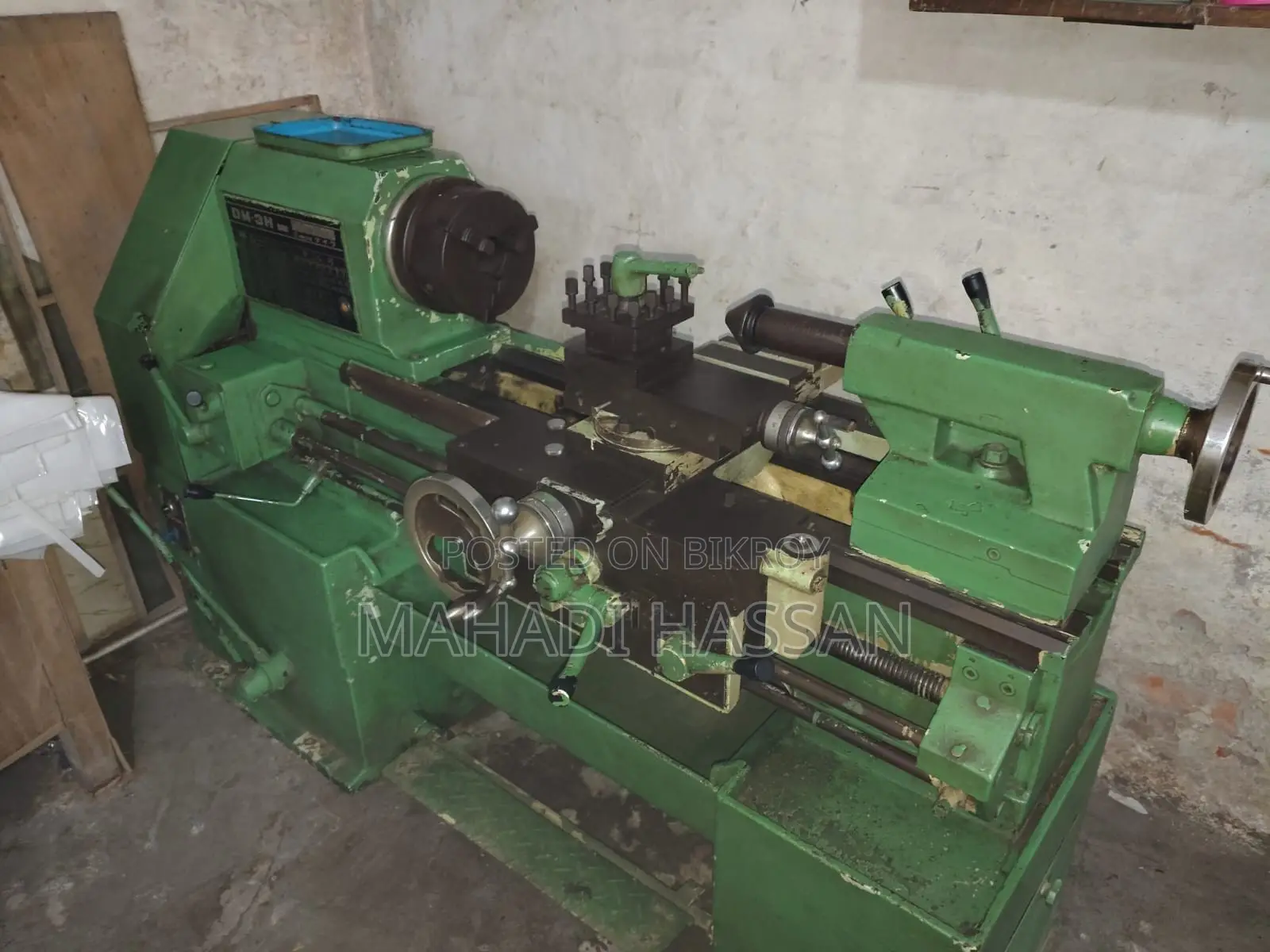 Urgent Sale Japanese Lathe Machine