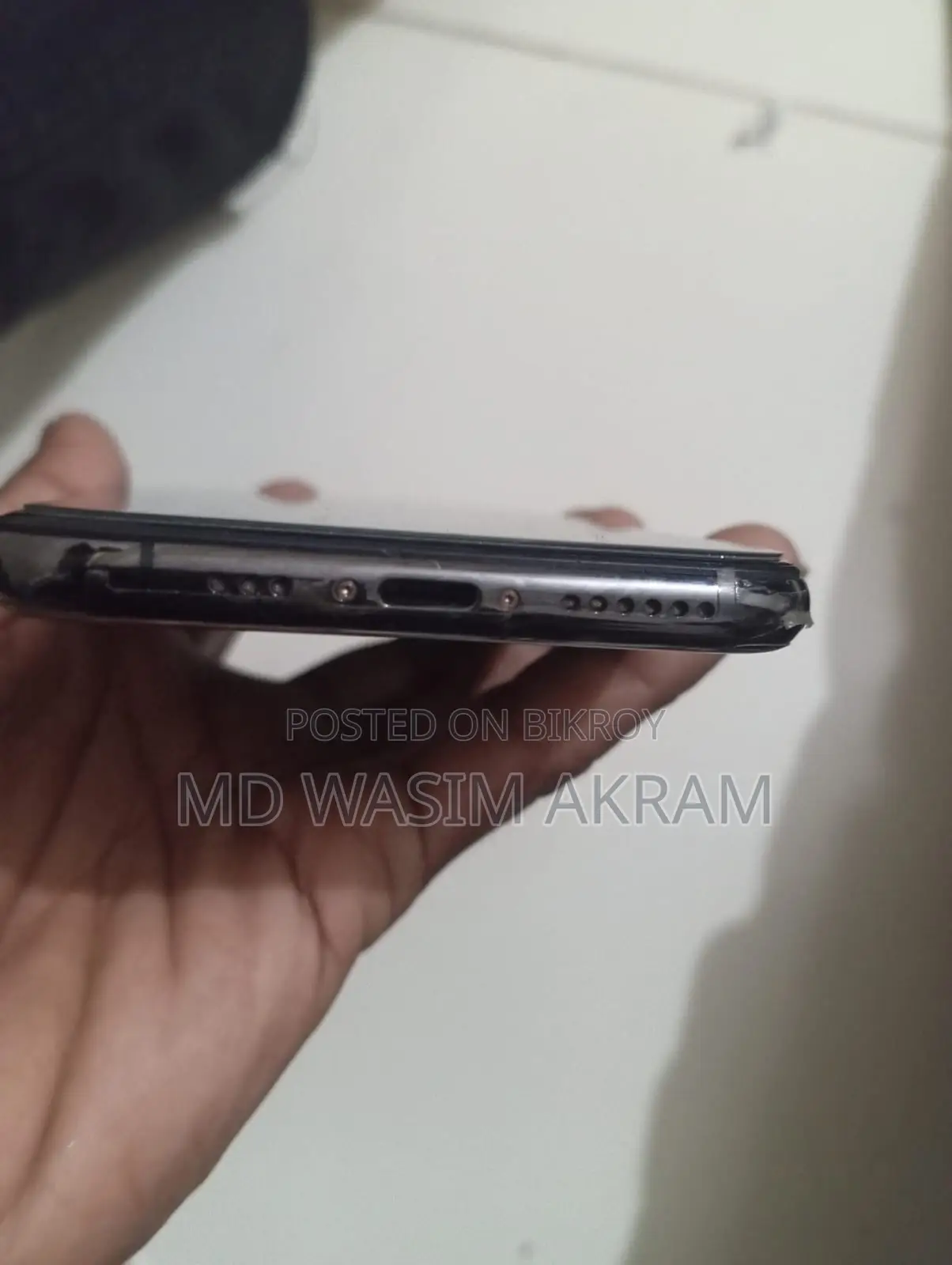 অ্যাপল আইফোন এক্সএস ৬৪ জিবি ব্ল্যাক