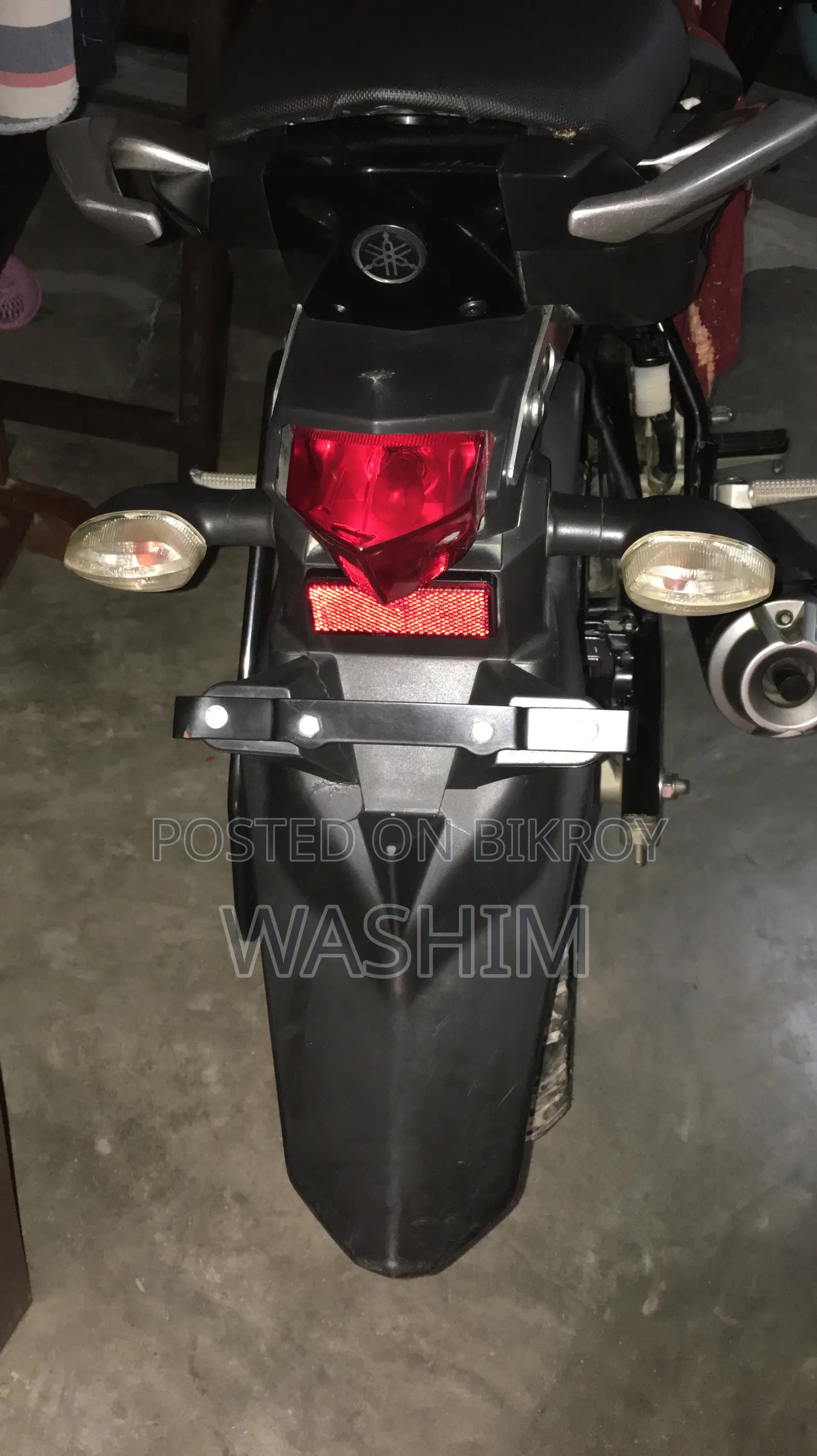 ইয়ামাহা এফজেড ২০২৪ ব্ল্যাক