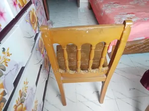 কাঠাল গাছের চেয়ার বিক্রি করা হবে।।