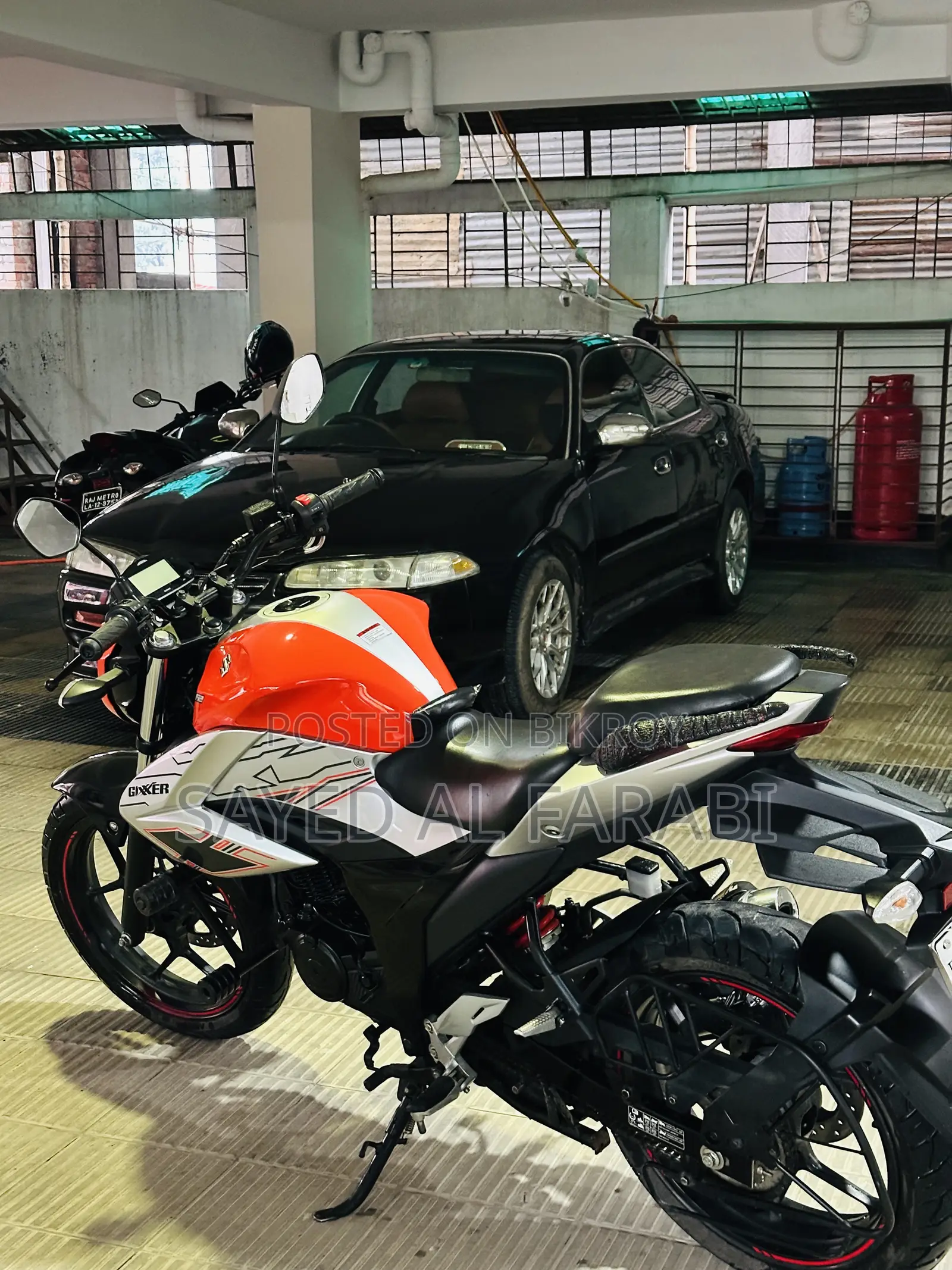 Suzuki Gixxer Fi ABS 2024 Orange