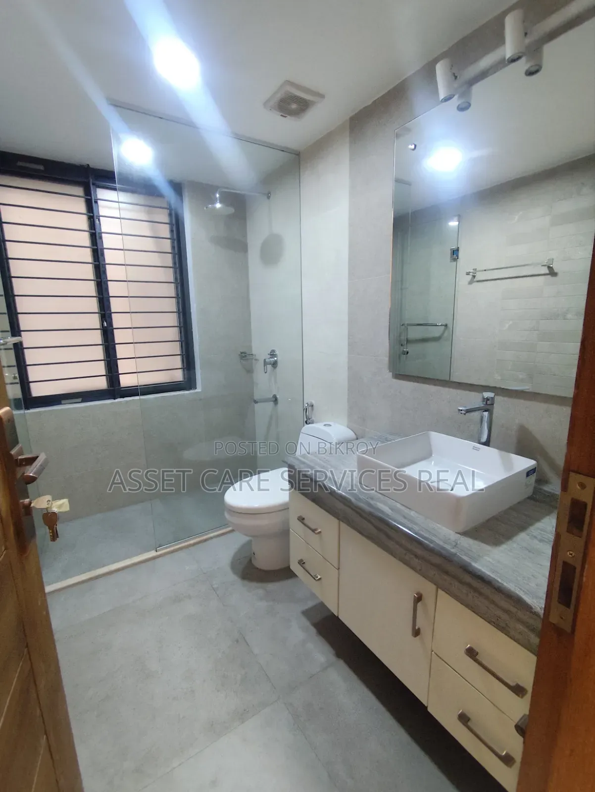 4-Bedroom Apartment in Baridhara for Rent