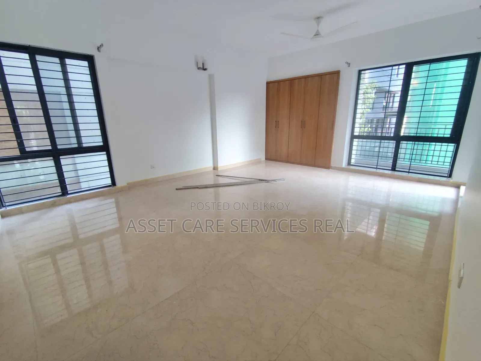 4-Bedroom Apartment in Baridhara for Rent
