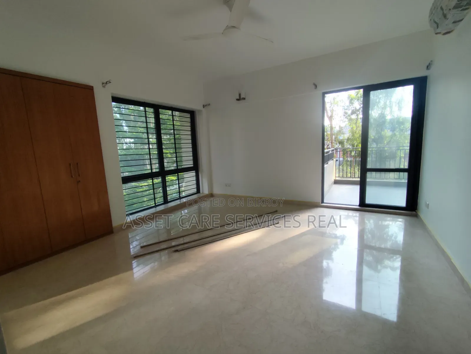 4-Bedroom Apartment in Baridhara for Rent
