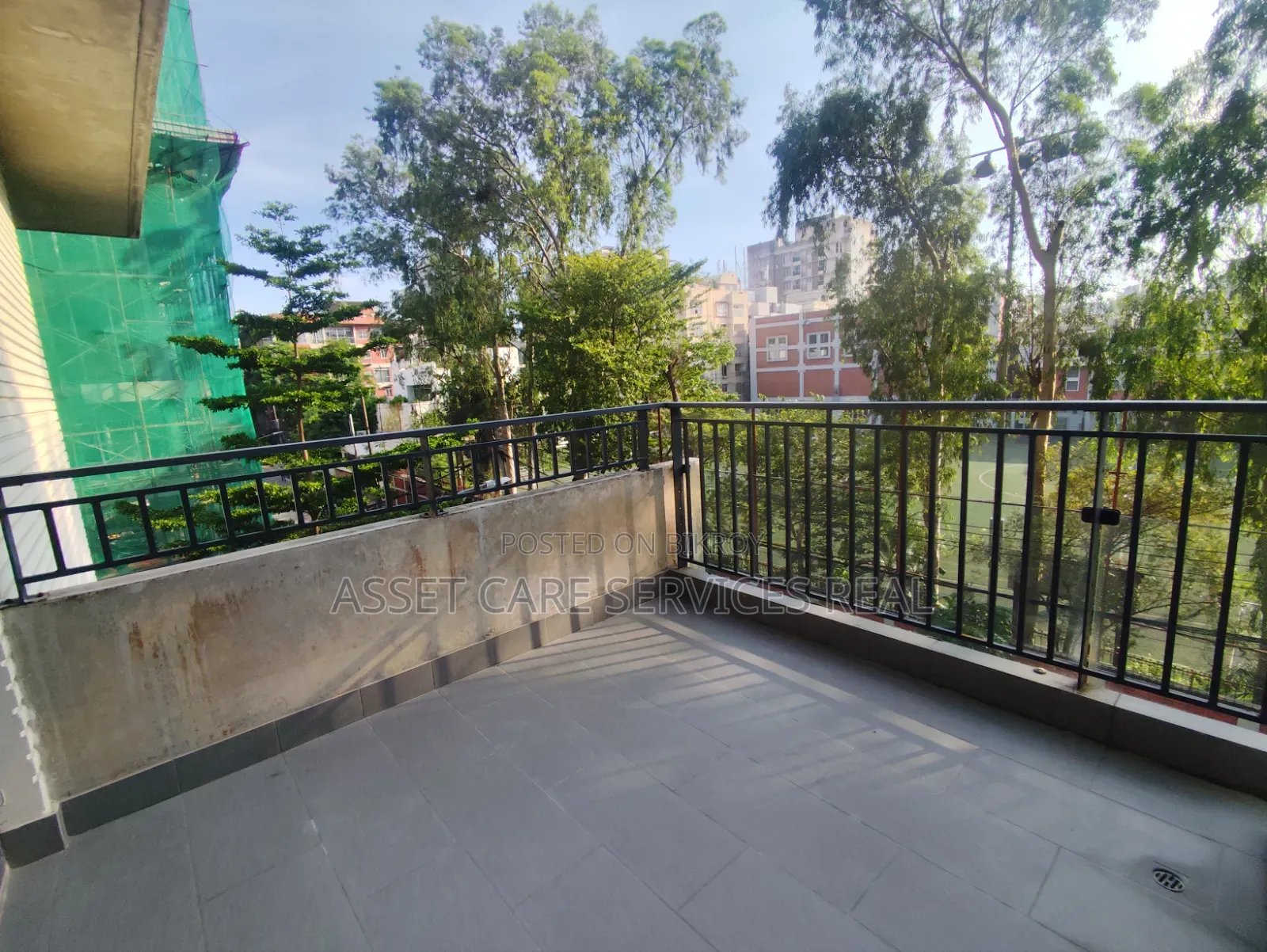 4-Bedroom Apartment in Baridhara for Rent