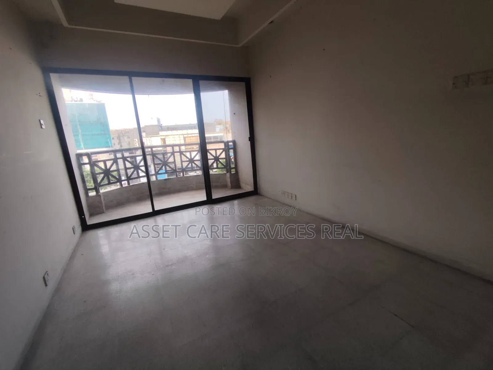 4200-SQFT Office Space Rent Baridhara Diplomatic Zone