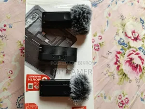 Ulanzi A100 Wireless Lavalier Microphone (Type-C) - Like New