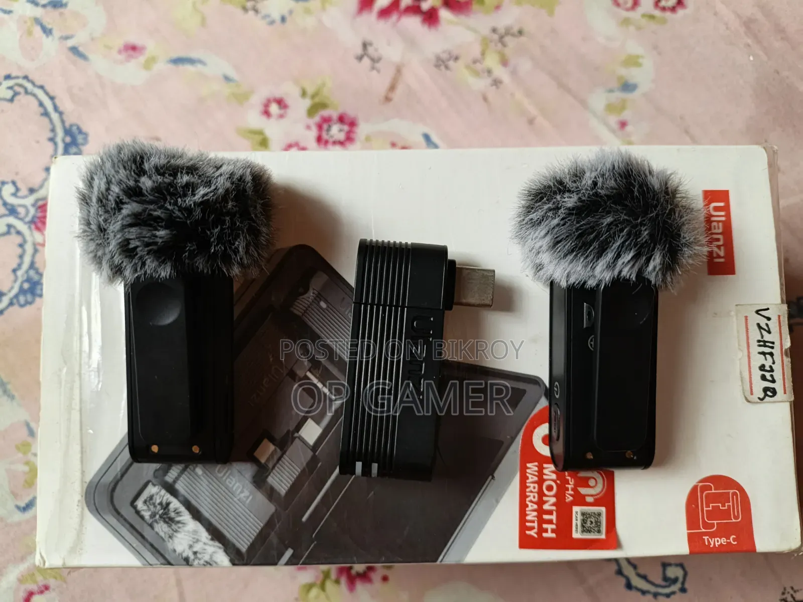 Ulanzi A100 ওয়্যারলেস ল্যাভালিয়ার মাইক্রোফোন (Type-C) - নতুনের মতো
