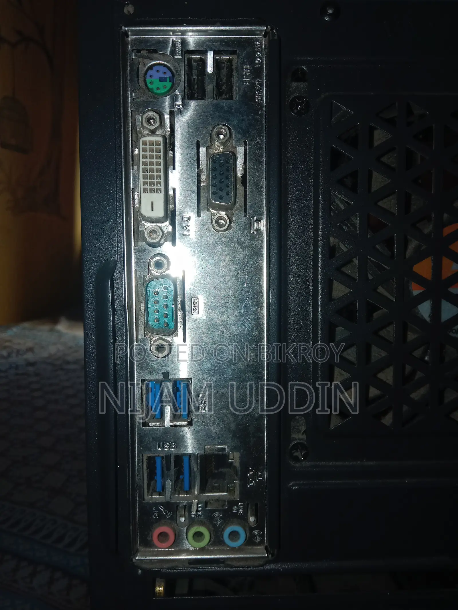 Desktop Computer Microsoft 4GB Intel SSD 500GB
