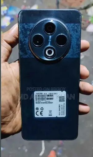 Tecno Spark 30 128 GB Black