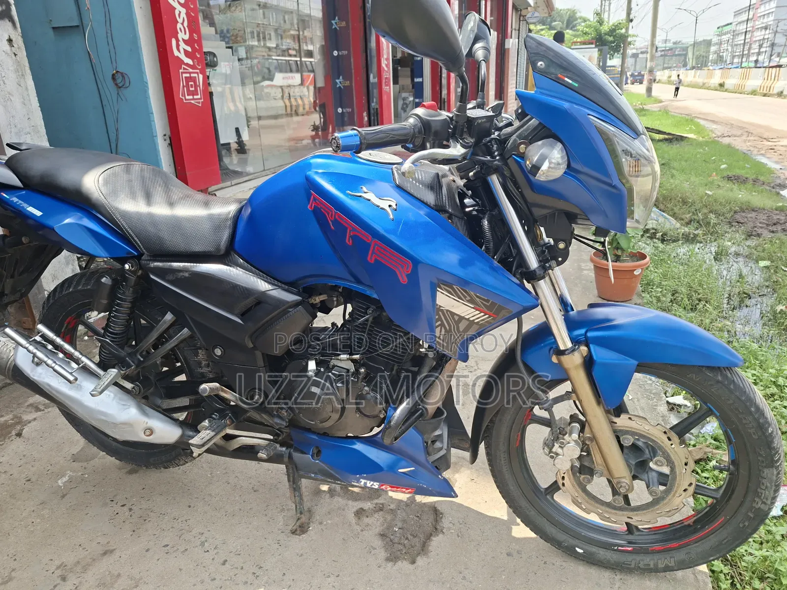 TVS Apache RTR 160 2V 2019 Blue
