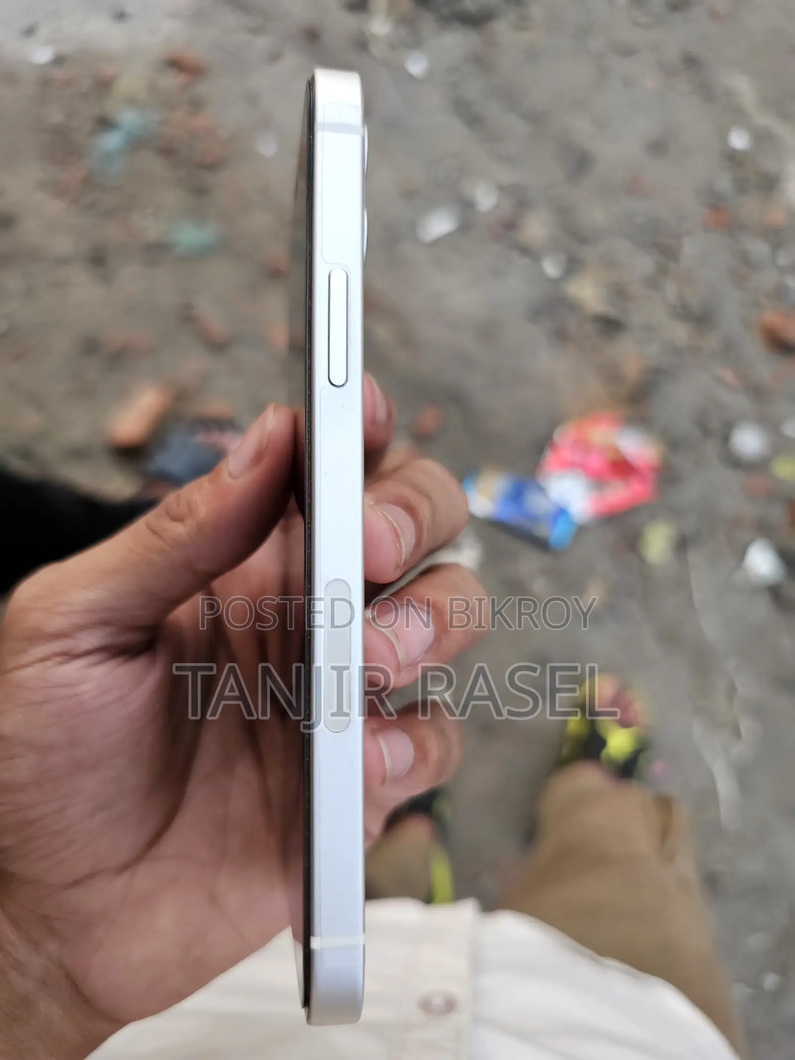 অ্যাপল আইফোন ১২ ১২৮ জিবি সাদা