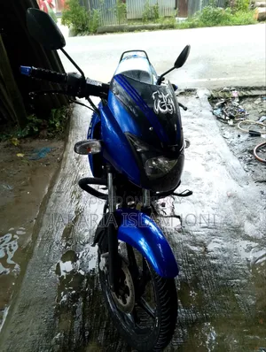 Bajaj Pulsar 150 2018 Blue