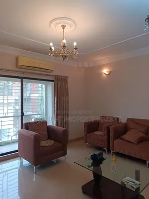 Furnished 4-bedroom Apartment in Baridhara for Rent